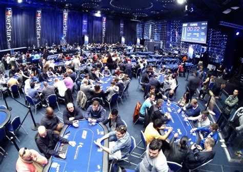 A Sala De Poker Monaco Di Baviera
