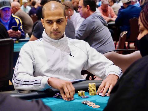 Adil Khan Poker