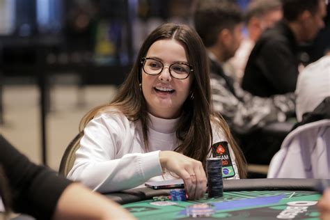 Arizona Mulheres S Torneio De Poker