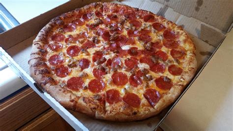 Blackjack Pepperoni Pizza Calorias