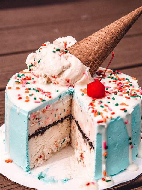 Cake And Ice Cream Betsul