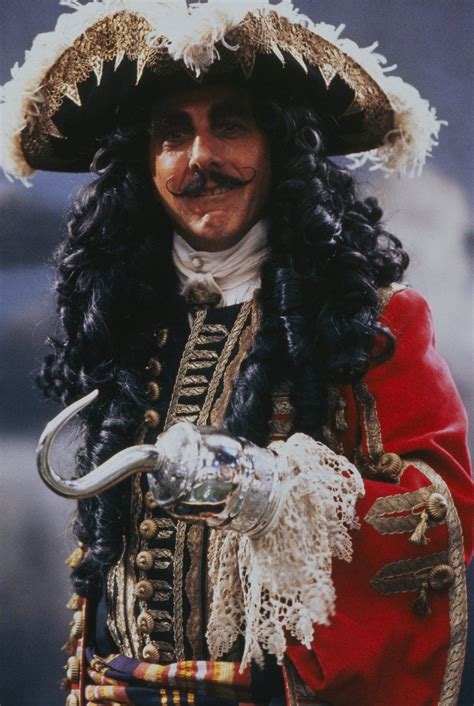 Captain Hook Bwin