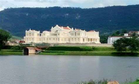 Cassino Do Lago Vermelho