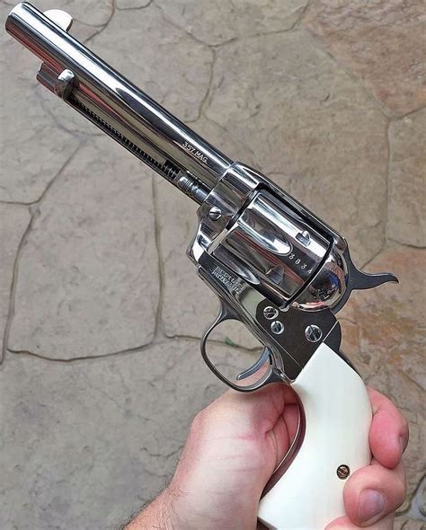 Colt Lightning Bodog