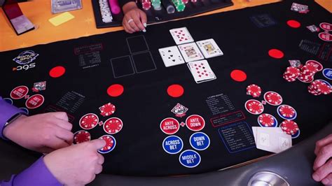 Criss Cross Poker Layout