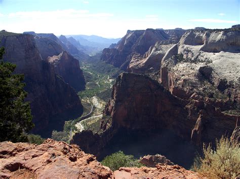 Facil De Fenda Canions Perto De Parque Nacional De Zion