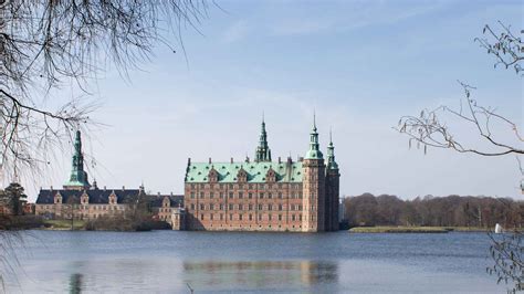 Frederiksberg Abertura Horas