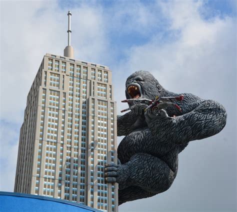 Giant King Kong Review 2024