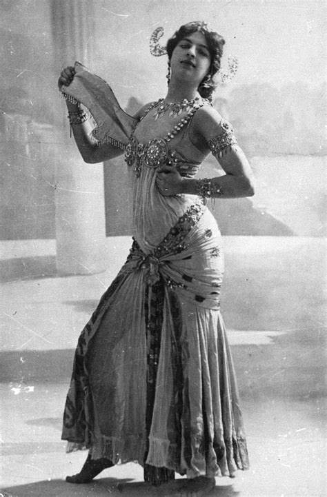 Jogar Mata Hari The Spy Com Dinheiro Real