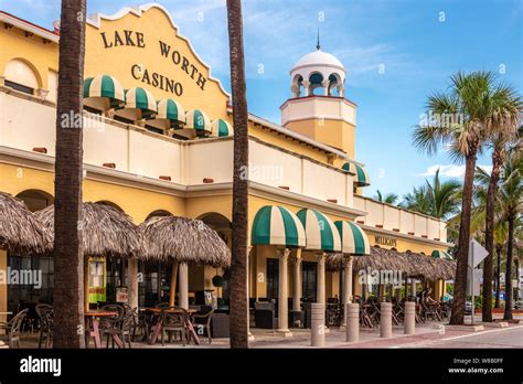 Lake Worth Cassino Estacionamento