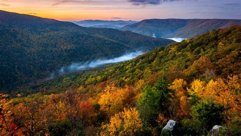 Montanha Perto De Casino West Virginia