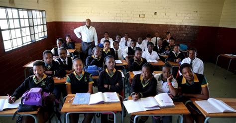 Negociante De Cassino Escola Na Africa Do Sul