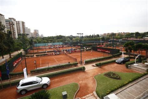 O Cassino De Clube De Tenis De Basileia