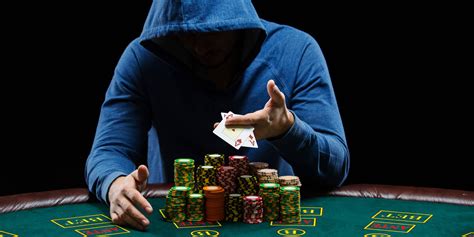 O Poker Para O Dinheiro No Iphone