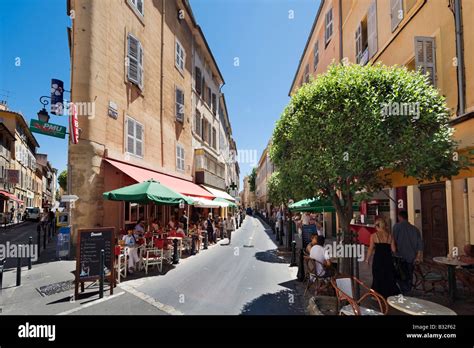 Petit Casino Aix En Provence Rue Ditalie