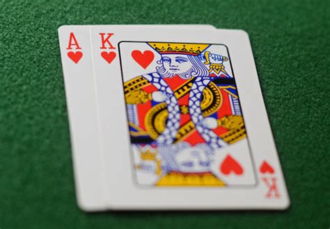 Poker Ax Suited