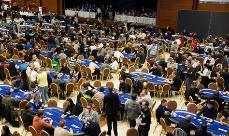 Poker Turnaj Praha Hilton