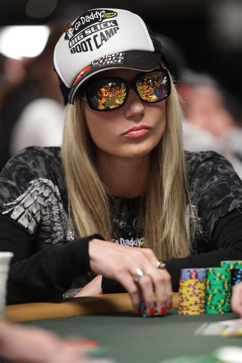 Poker Vanessa Rousso