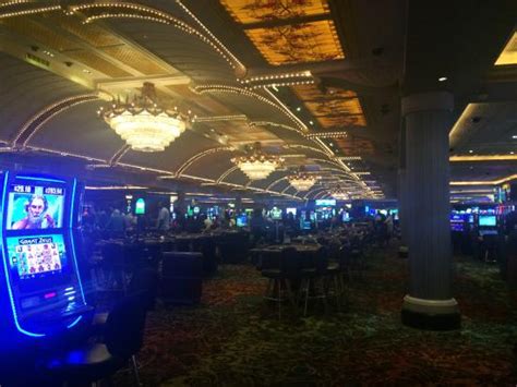 Queda De Poker Classic Gold Strike Tunica