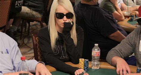 Sarah Tolagson Poker