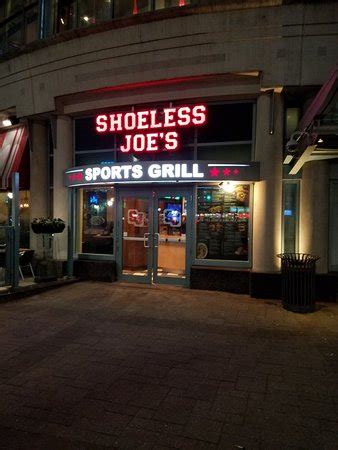 Shoeless Joe S Niagara Fallsview Casino Horas