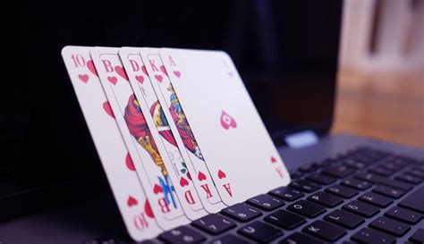 Site Para Jogar Poker Valendo Dinheiro