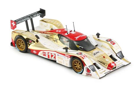 Slot Lola B10 60