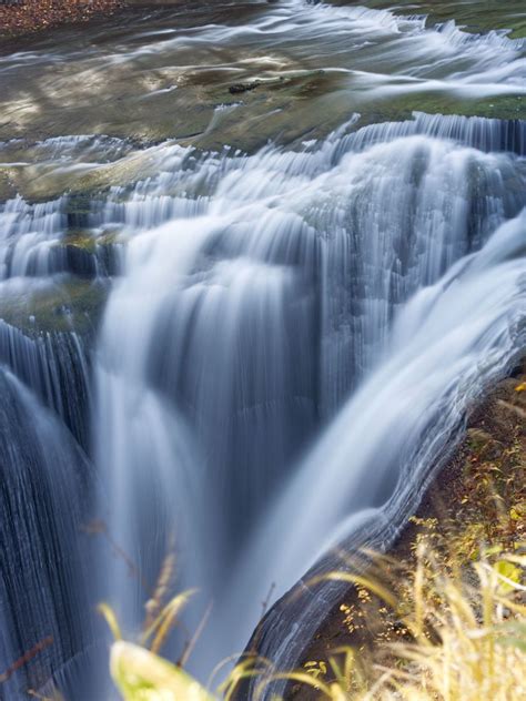 White Falls Leovegas